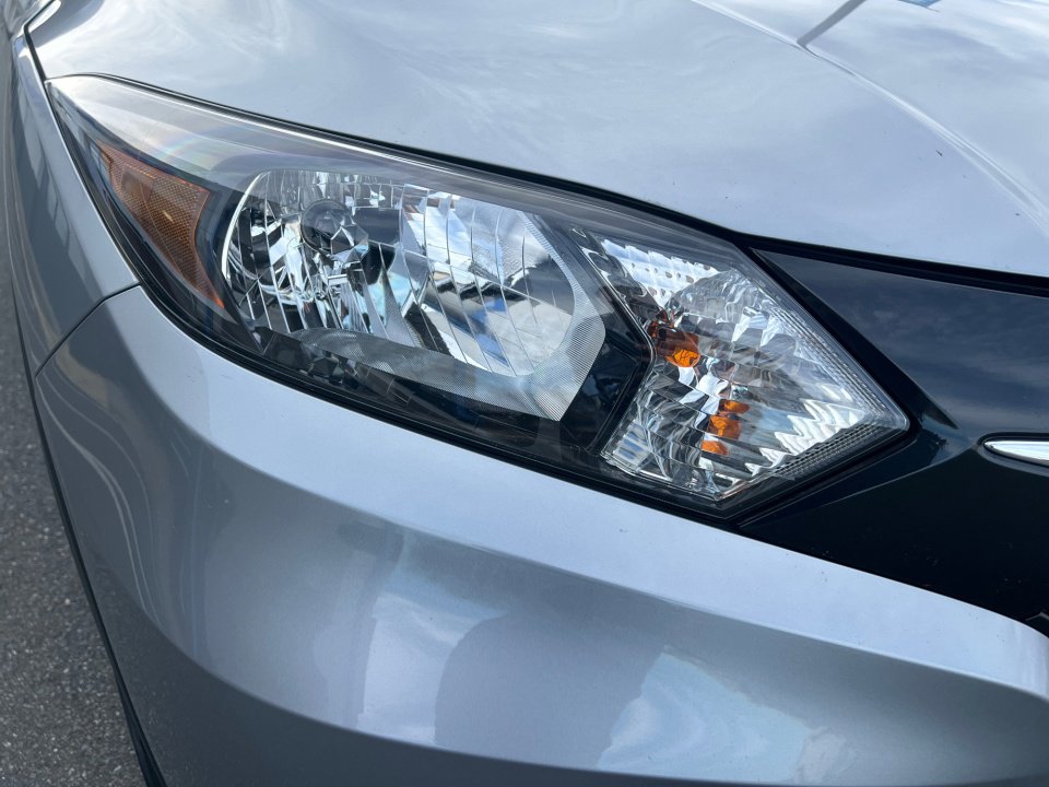 Used 2017 Honda HR-V EX image 28