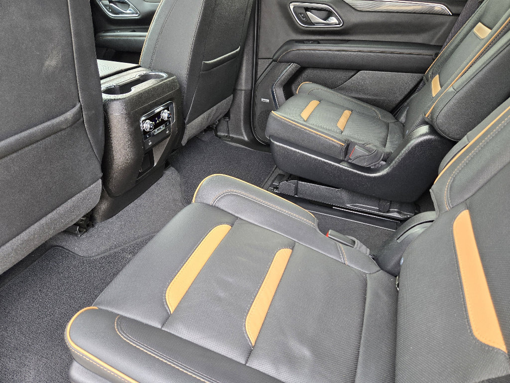 Used 2023 GMC Yukon AT4 w/ AT4 Premium Plus Package image 30