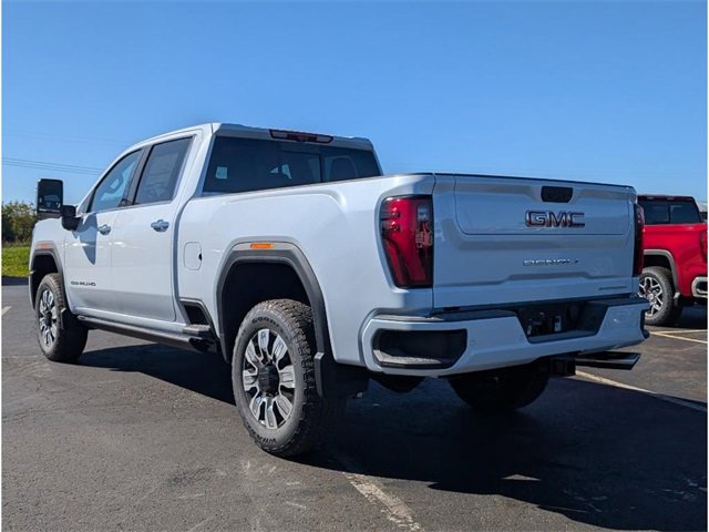 New 2026 GMC Sierra 2500 Denali w/ Denali Reserve Package image 5