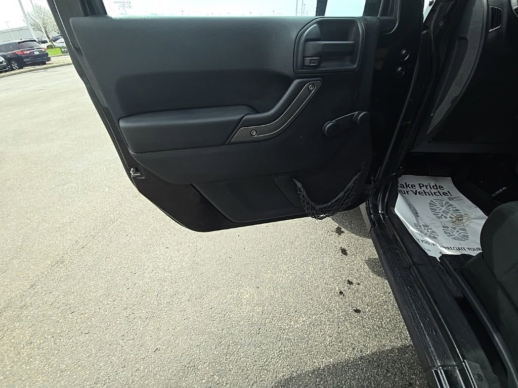 Used 2012 Jeep Wrangler Sport AWD/4WD image 11