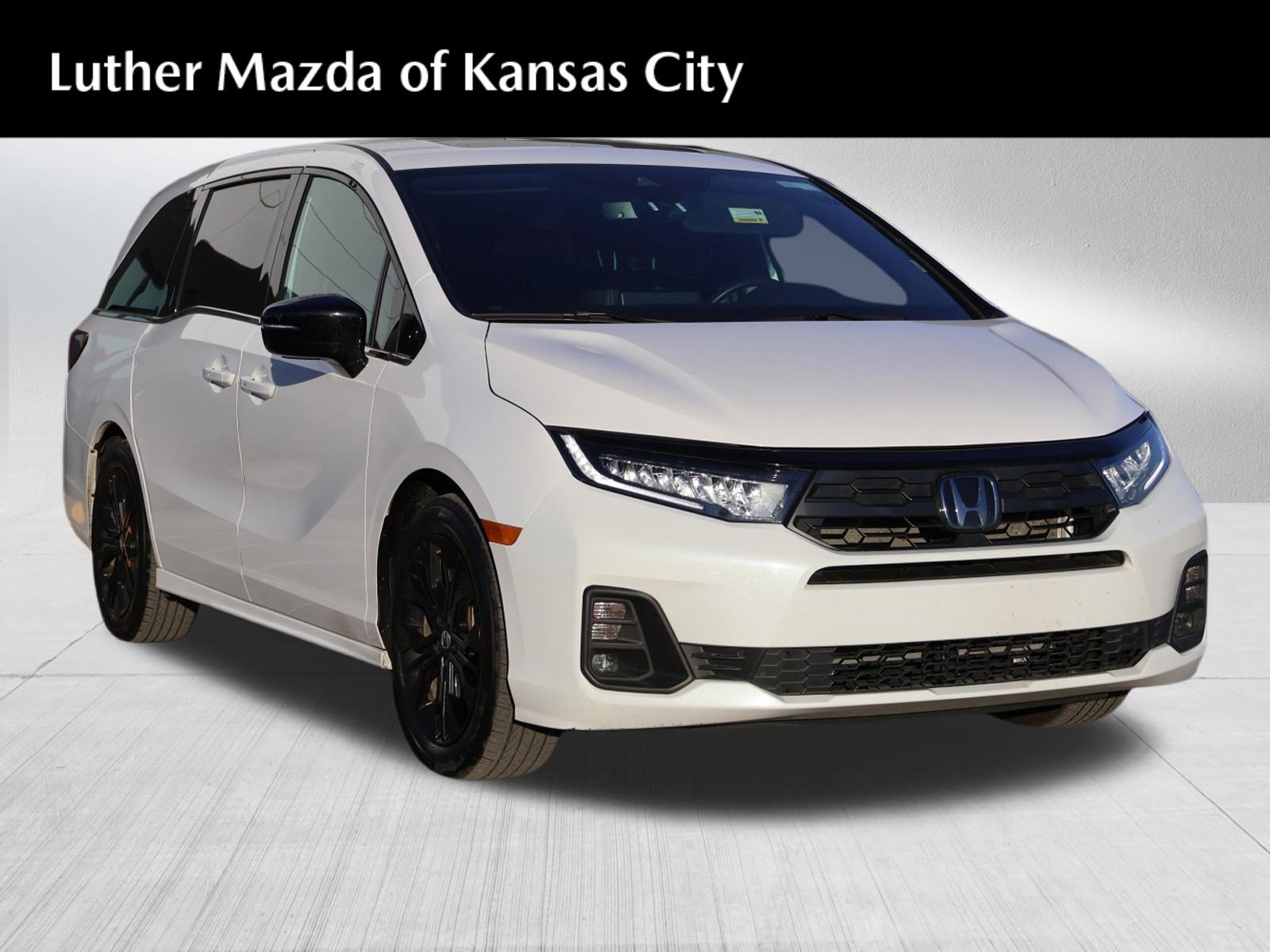 Used 2025 Honda Odyssey Sport-L image 1