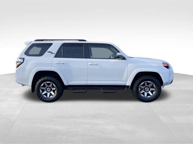 Used 2019 Toyota 4Runner TRD Off-Road Premium image 9