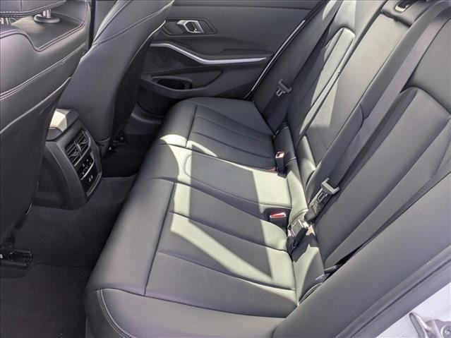 Used 2025 BMW 330i Sedan image 18