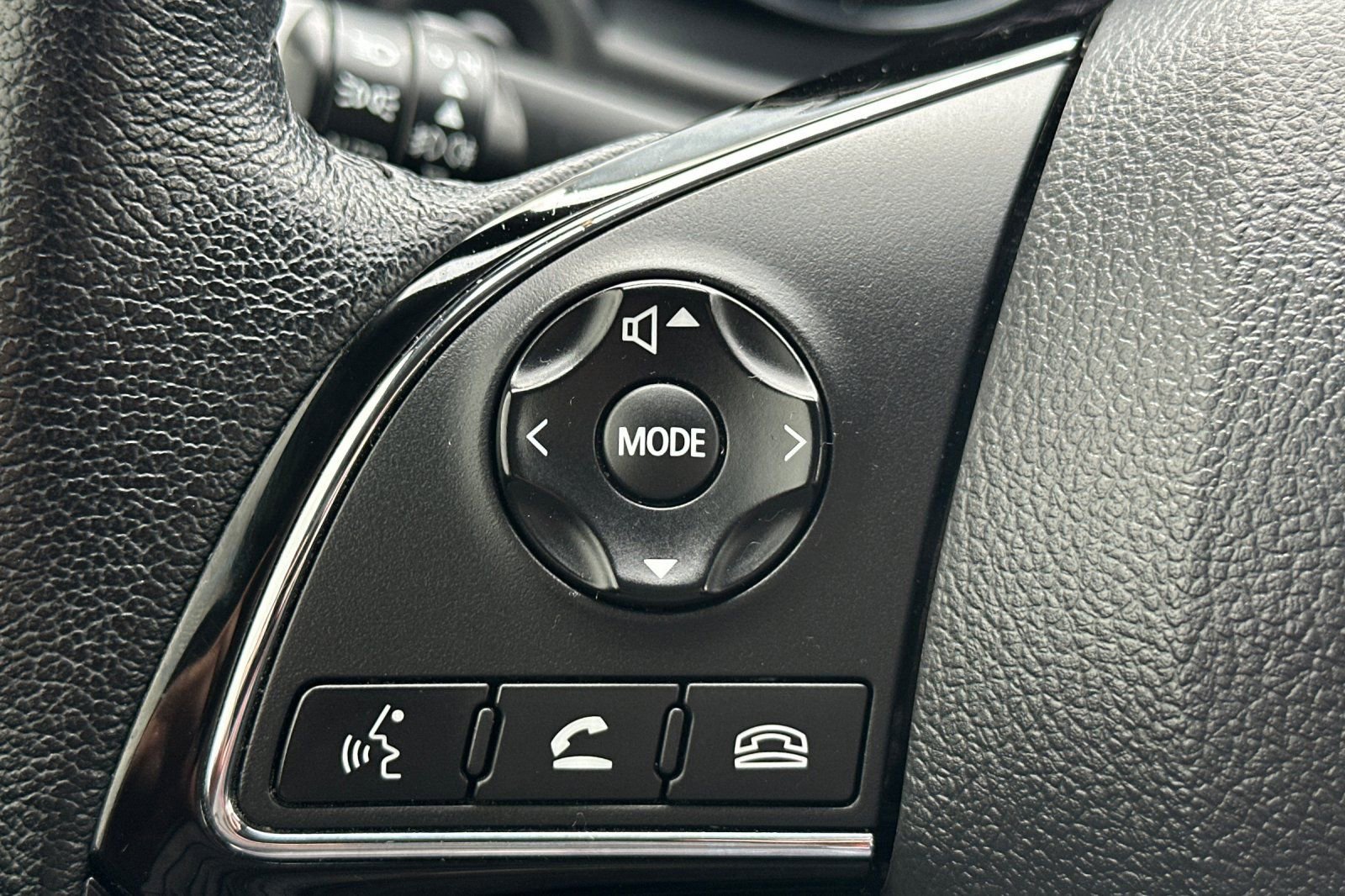 Used 2024 Mitsubishi Outlander Sport SE image 33