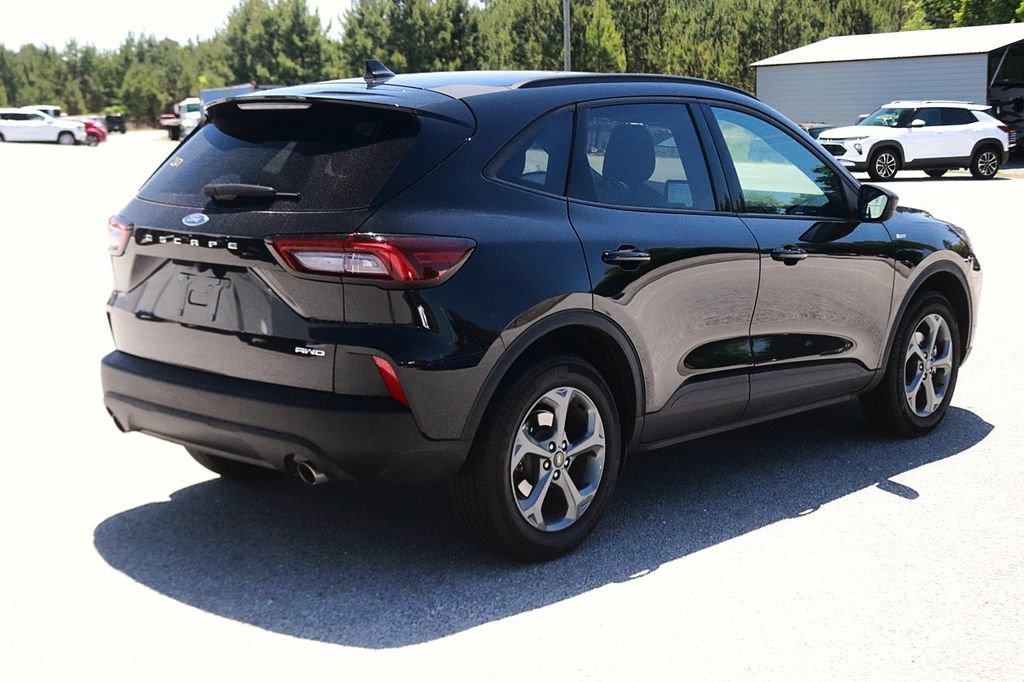 Used 2025 Ford Escape ST-Line AWD/4WD image 7