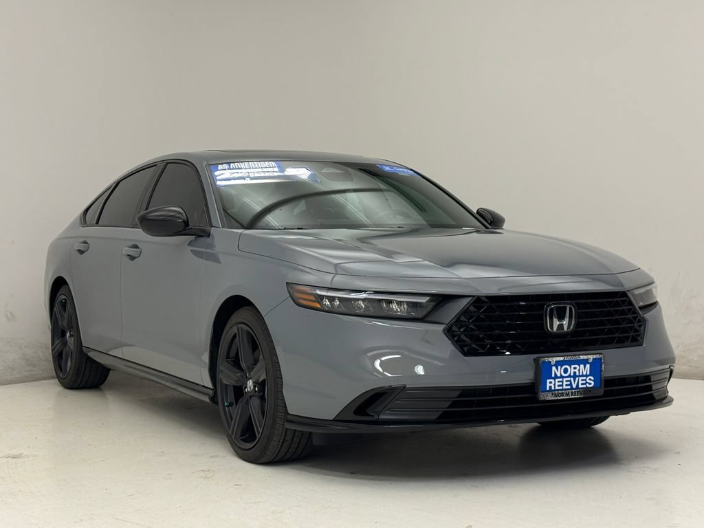 Used 2025 Honda Accord Sport image 4