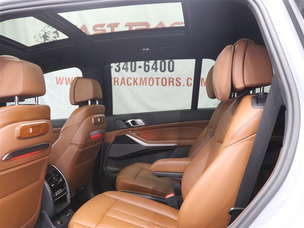 Used 2023 BMW X7 xDrive40i w/ Executive Package AWD/4WD image 20
