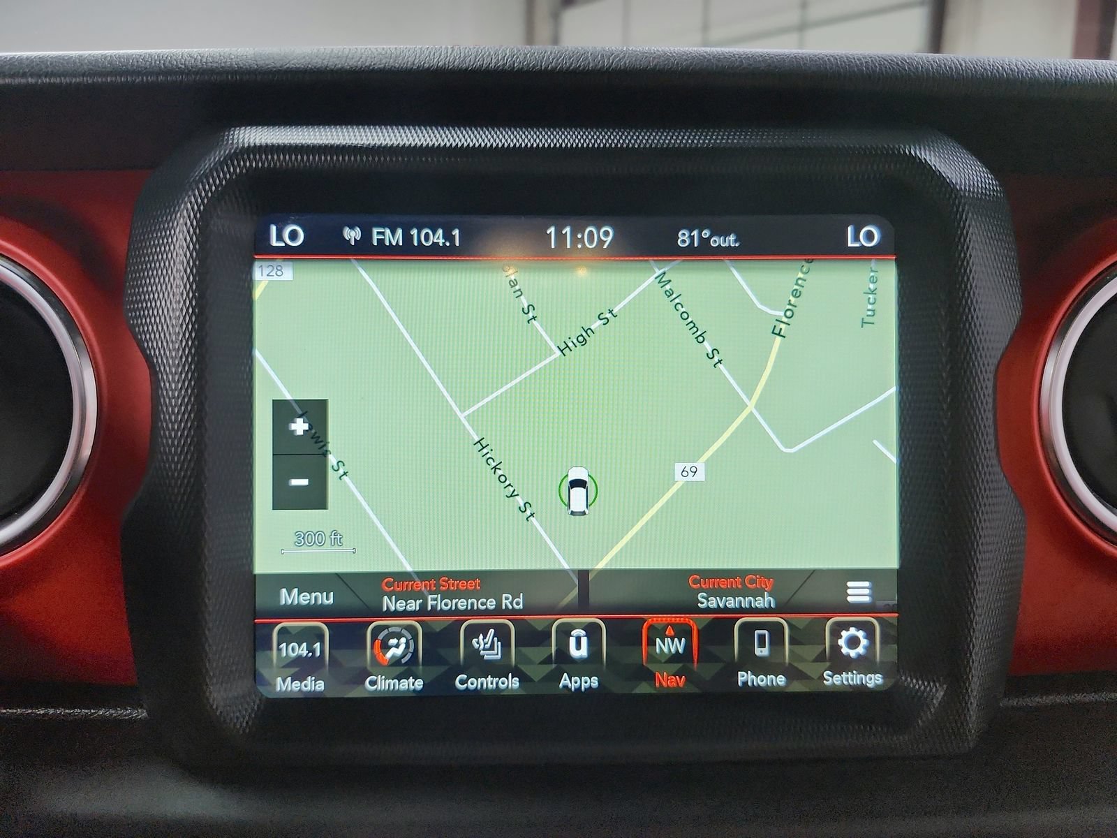Used 2020 Jeep Gladiator Rubicon AWD/4WD image 25