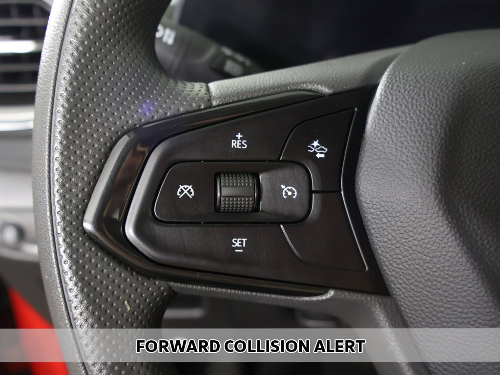Used 2026 Chevrolet TrailBlazer LT FWD image 3
