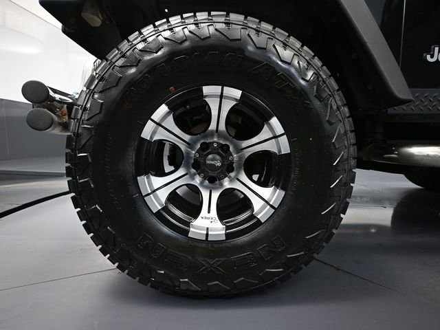 Used 2002 Jeep Wrangler X AWD/4WD image 15