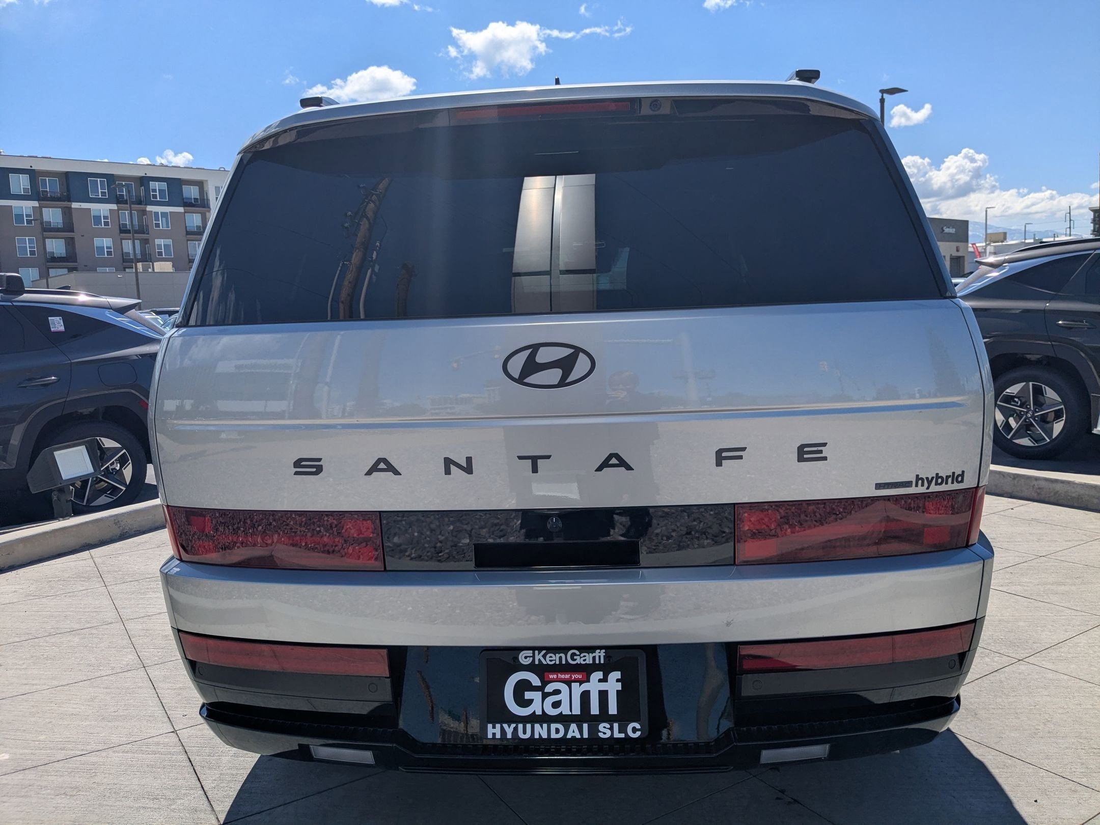 Used 2025 Hyundai Santa Fe Calligraphy AWD/4WD image 5