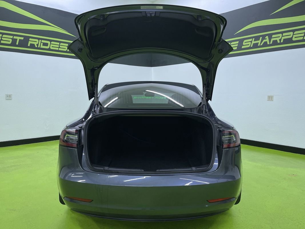 Used 2020 Tesla Model 3 Performance image 9