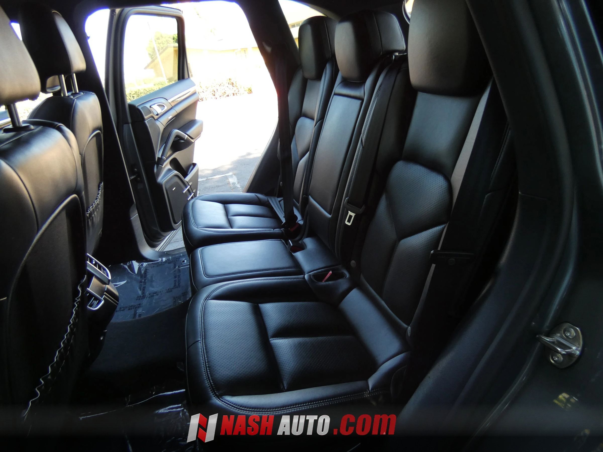 Used 2018 Porsche Cayenne AWD/4WD image 44