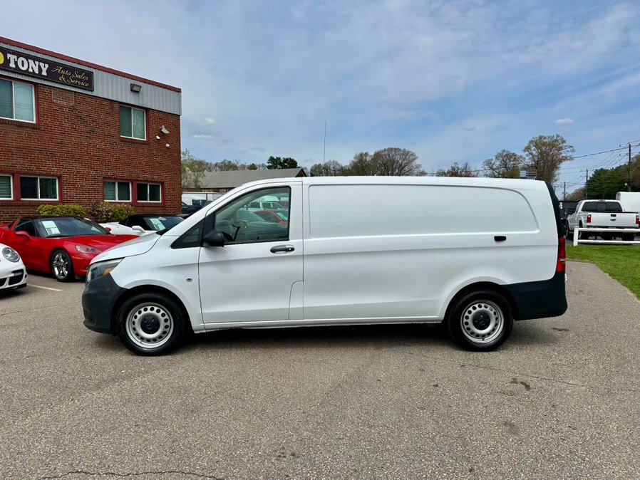 Used 2023 Mercedes-Benz Metris image 6