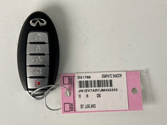 Used 2018 INFINITI Q50 Luxe w/ Essential Package (3.0T Luxe) image 21