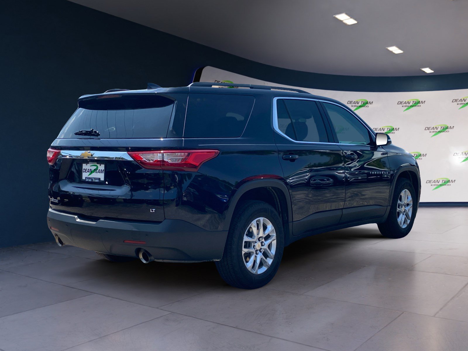 Used 2020 Chevrolet Traverse LT FWD image 8