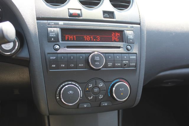 Used 2011 Nissan Altima 3.5 SR image 21