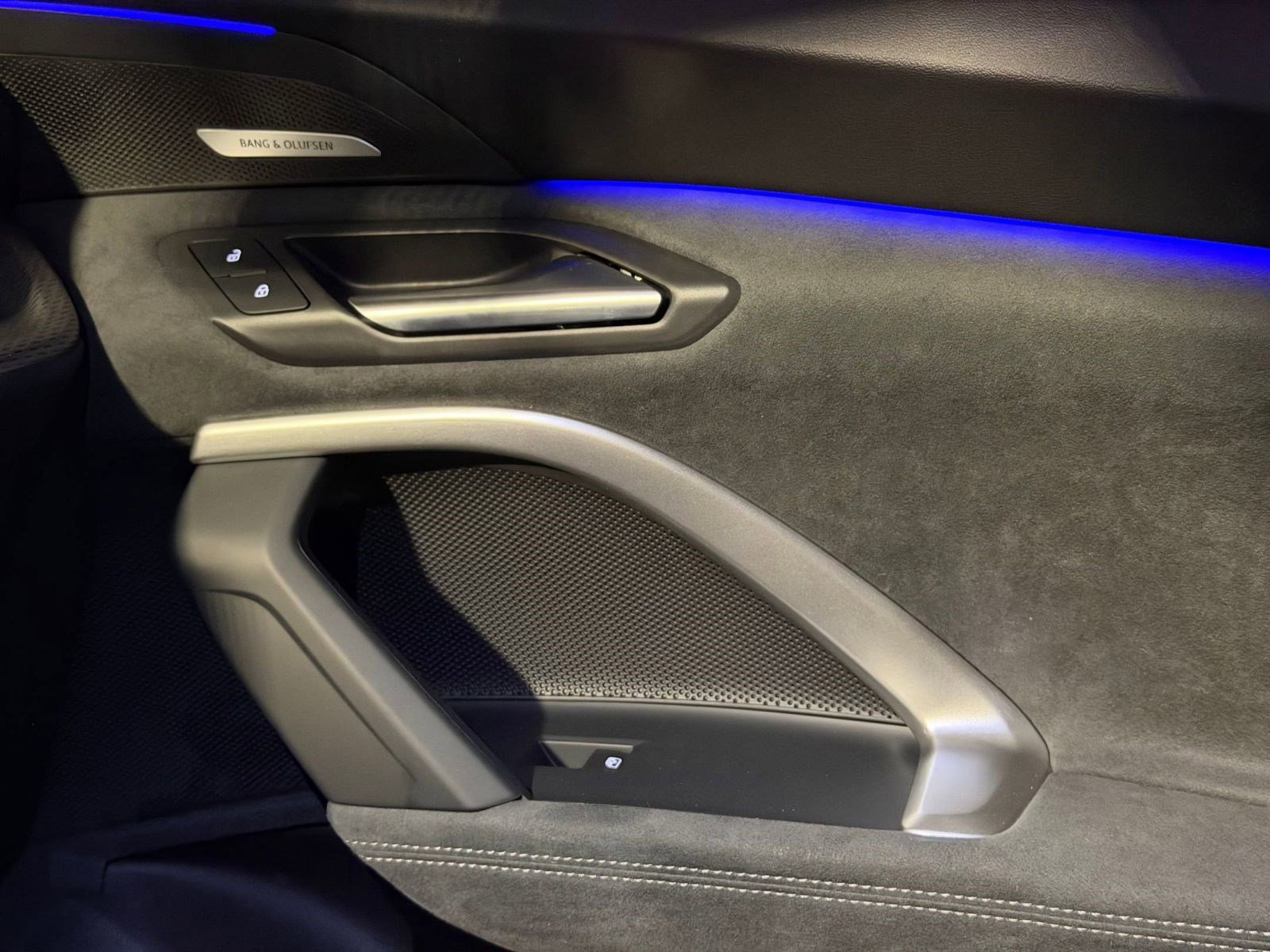 New 2026 Audi SQ5 Premium Plus AWD/4WD image 21