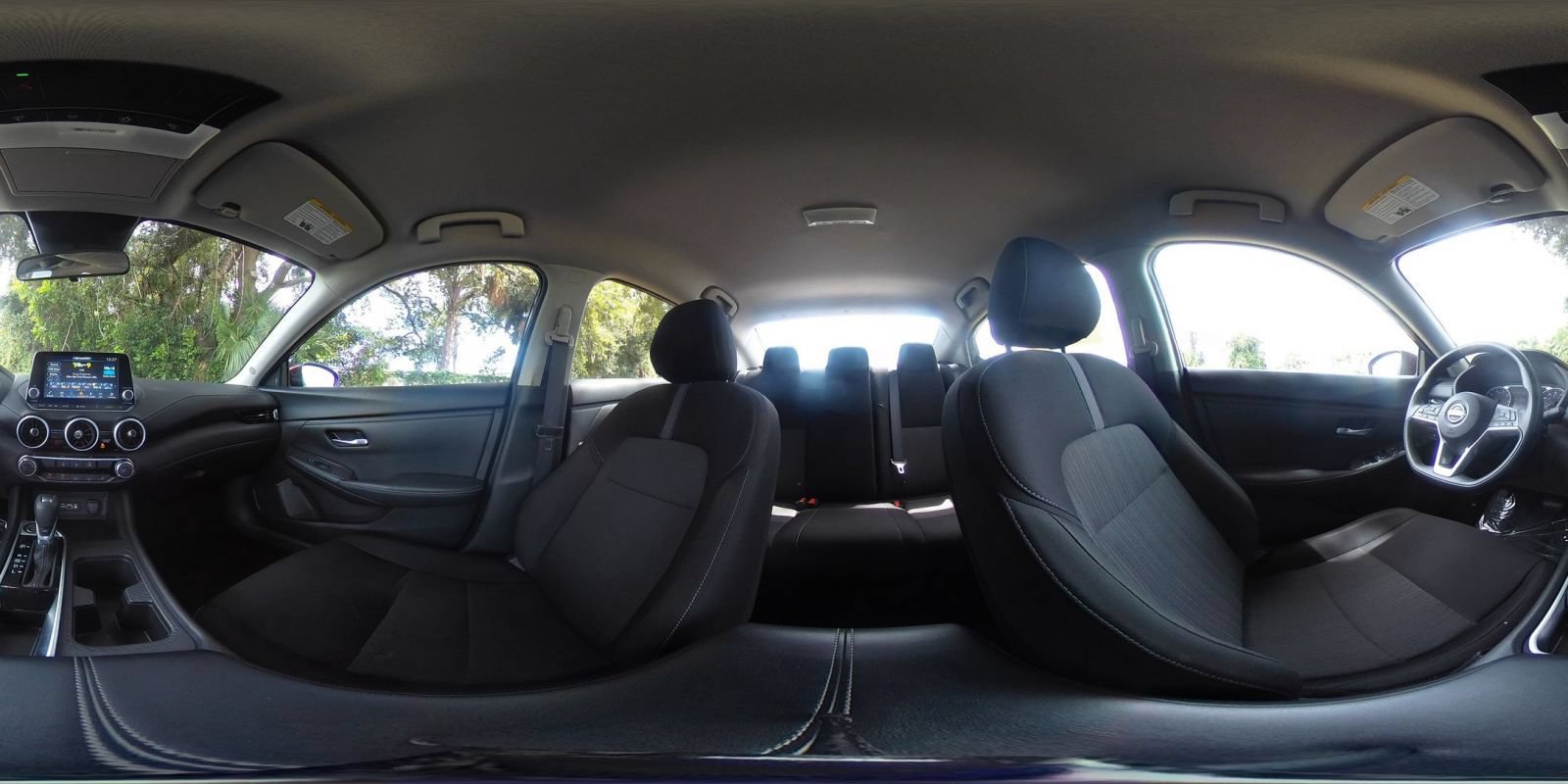 Used 2025 Nissan Sentra SV FWD image 41