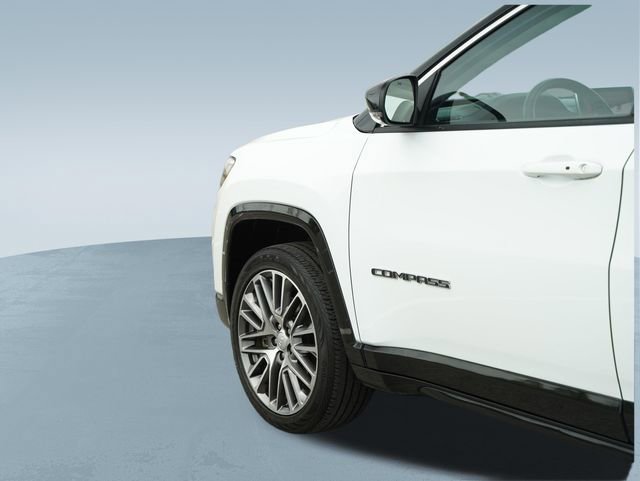 Used 2022 Jeep Compass Limited w/ Elite Group image 36
