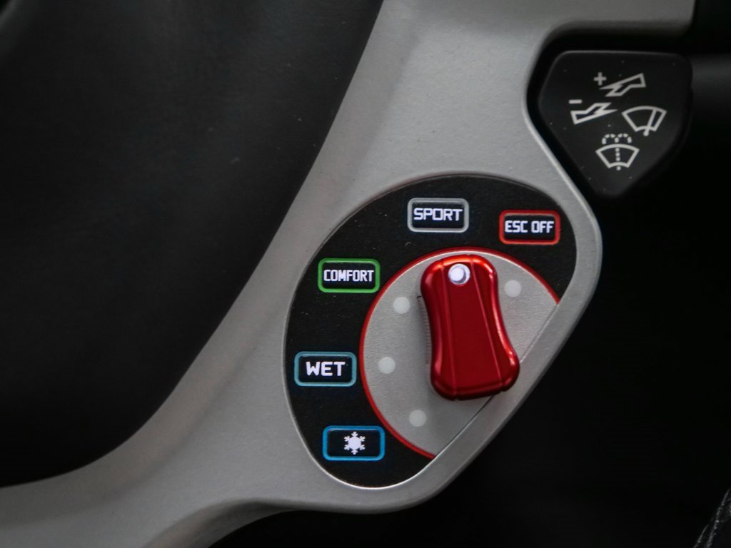 Certified 2015 Ferrari FF image 45