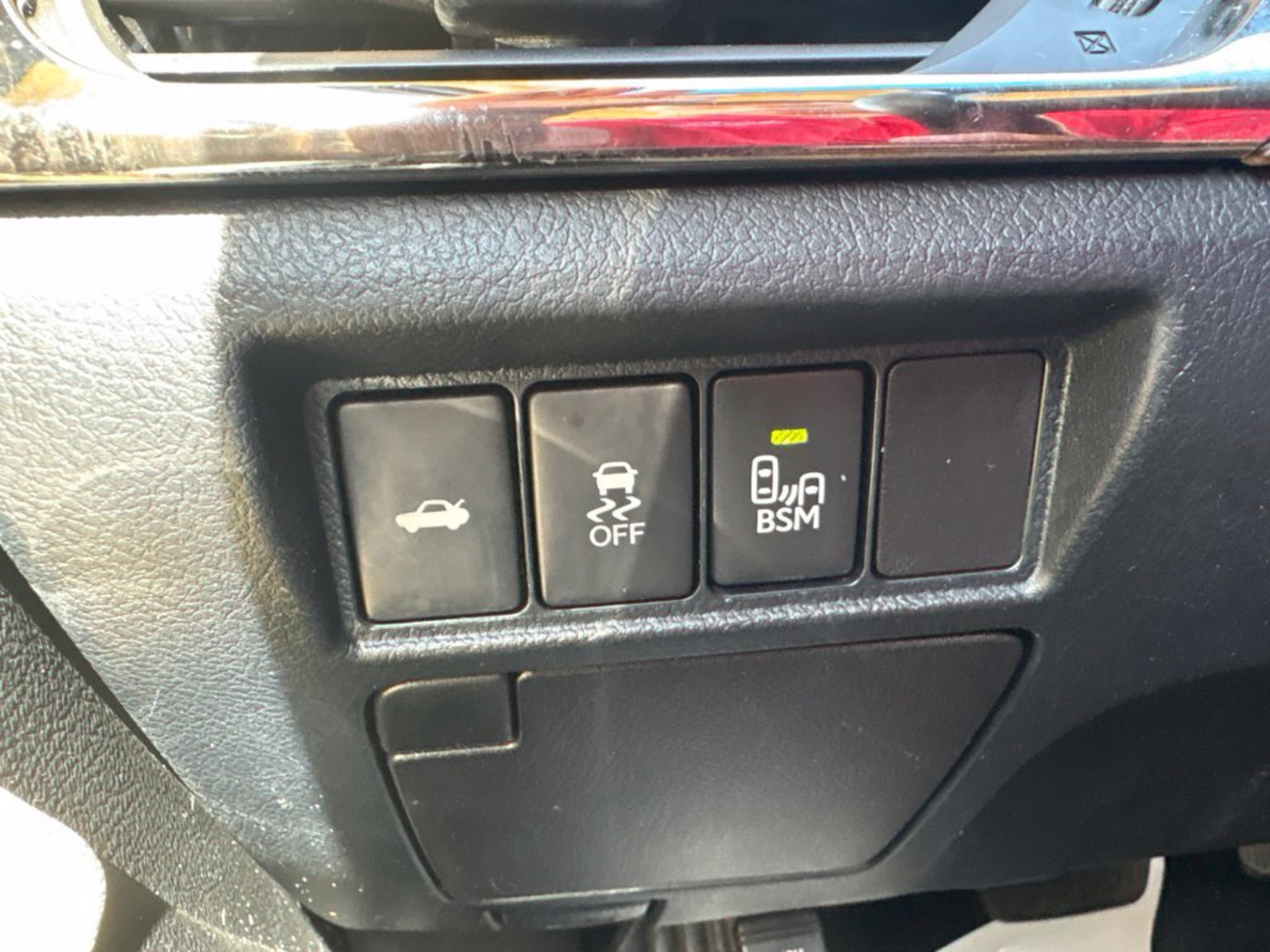 Used 2014 Toyota Avalon XLE Touring FWD image 14