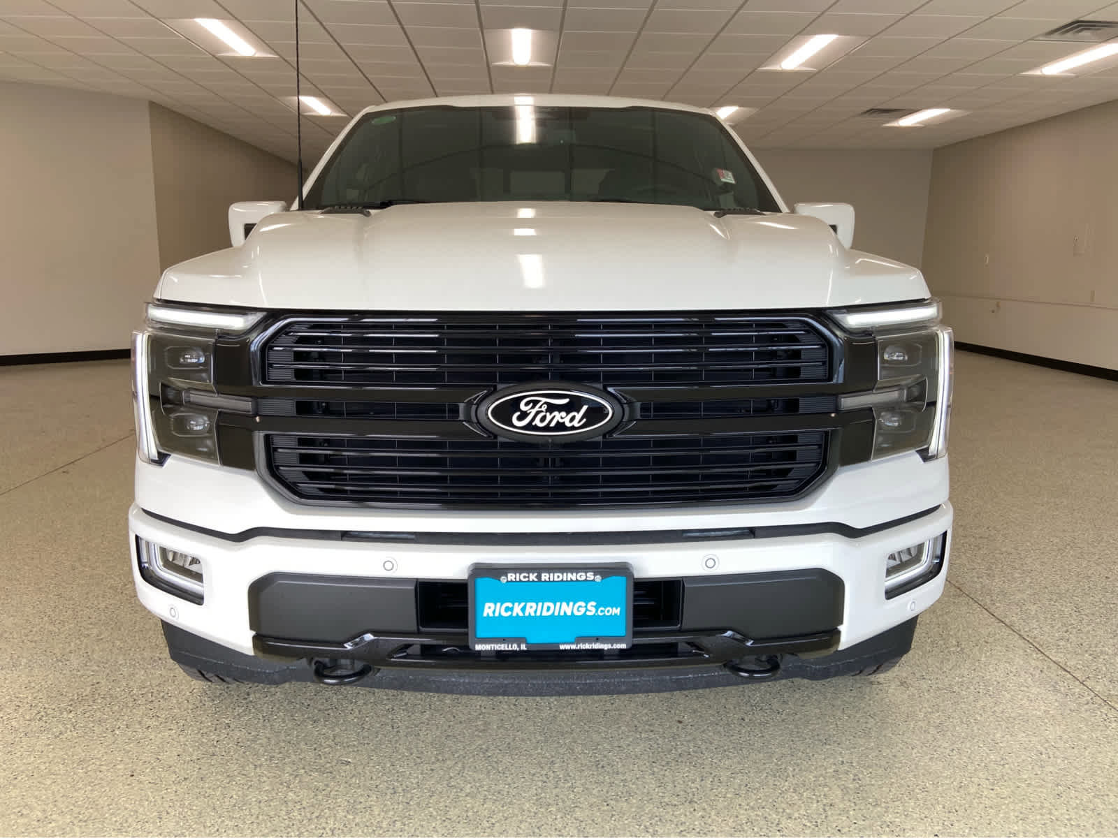 New 2025 Ford F150 Platinum image 2
