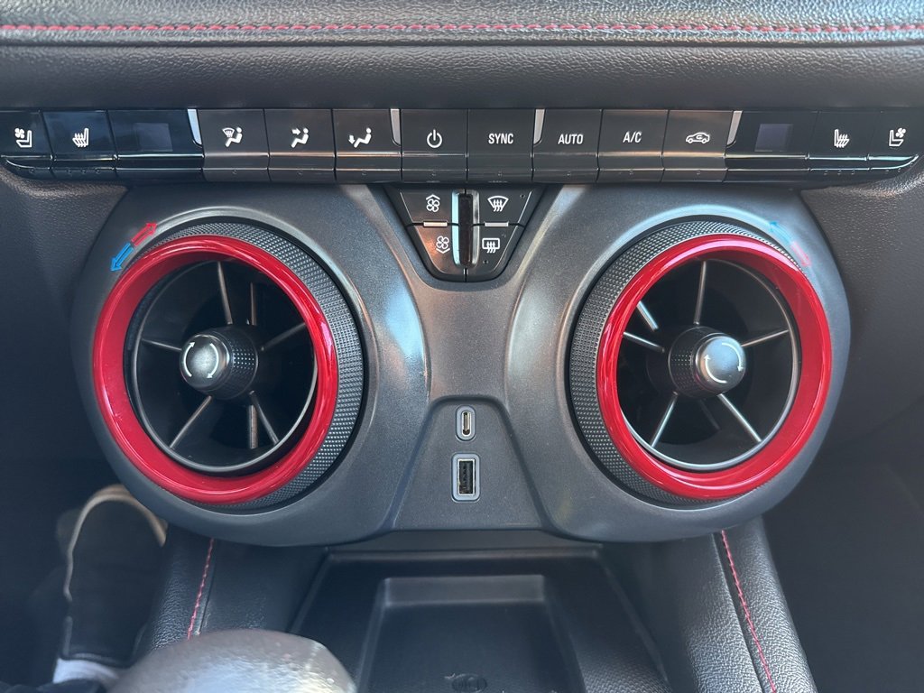 Used 2022 Chevrolet Blazer RS w/ Enhanced Convenience Package image 38