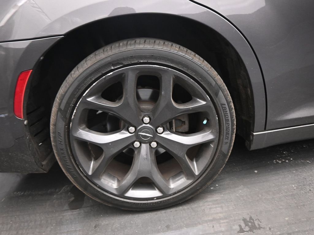Used 2020 Chrysler 300 S w/ Red S Appearance Package image 20