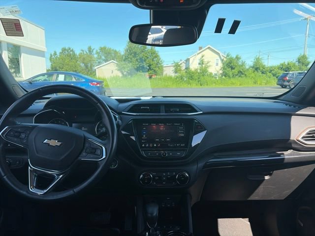 Used 2023 Chevrolet TrailBlazer ACTIV w/ Technology Package AWD/4WD image 12