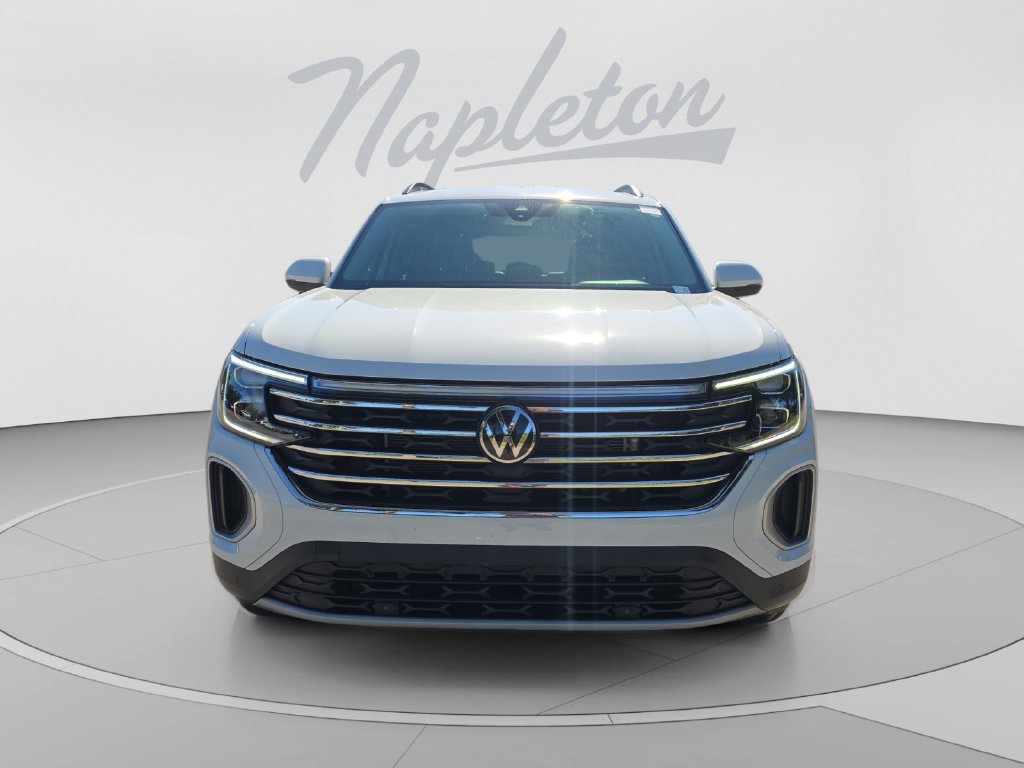 Used 2024 Volkswagen Atlas SE FWD image 9