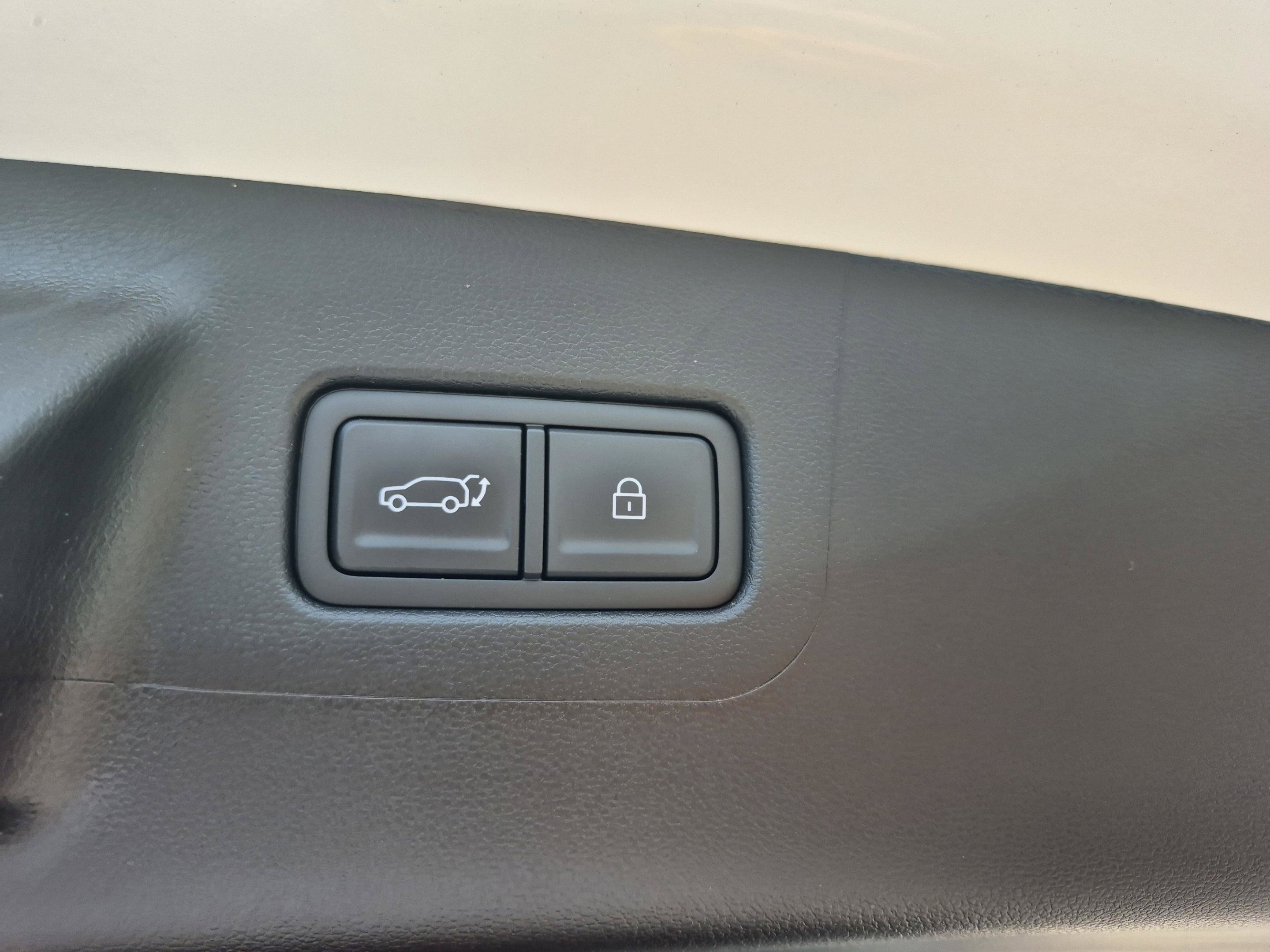 New 2026 Hyundai Santa Fe Limited FWD image 10