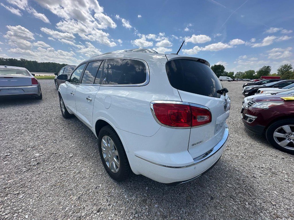 Used 2017 Buick Enclave Leather FWD image 5