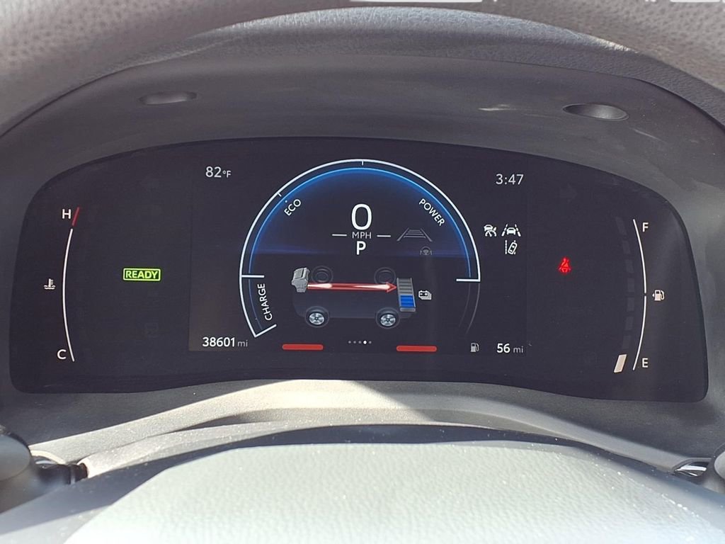 Used 2025 Toyota Camry LE FWD image 24