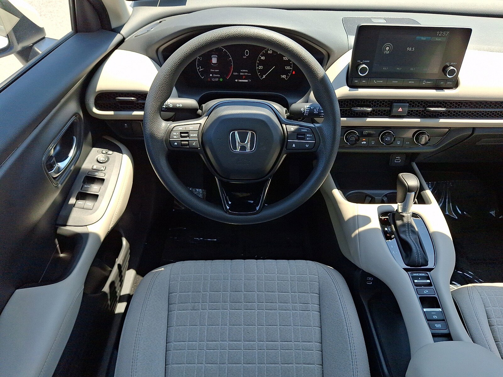 Used 2025 Honda HR-V LX image 11
