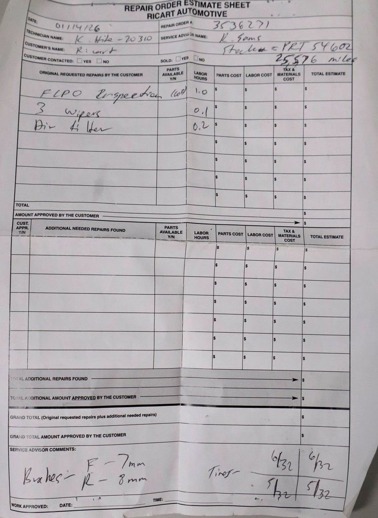 Used 2025 Ford Escape Platinum image 5