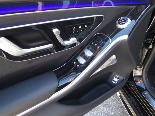 Certified 2024 Mercedes-Benz S 580 4MATIC Sedan image 9