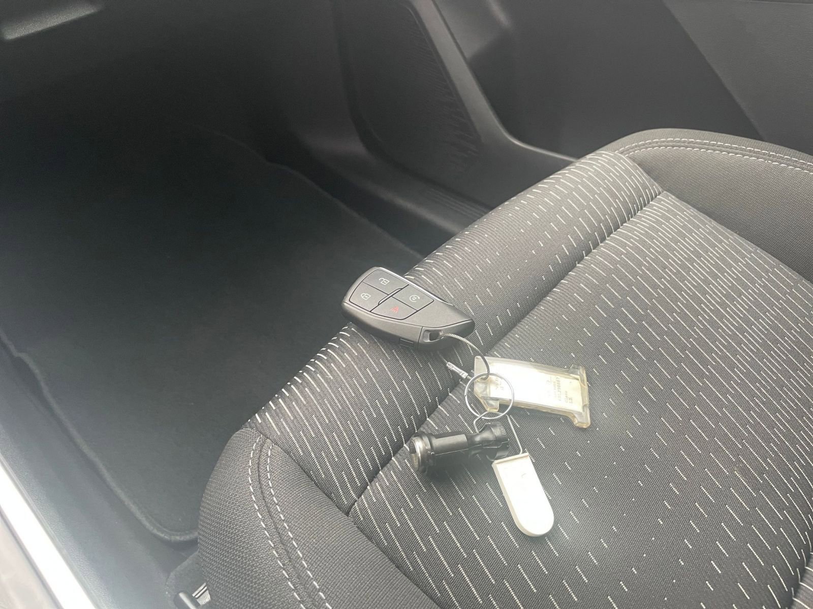 Used 2025 Chevrolet Equinox LT image 21