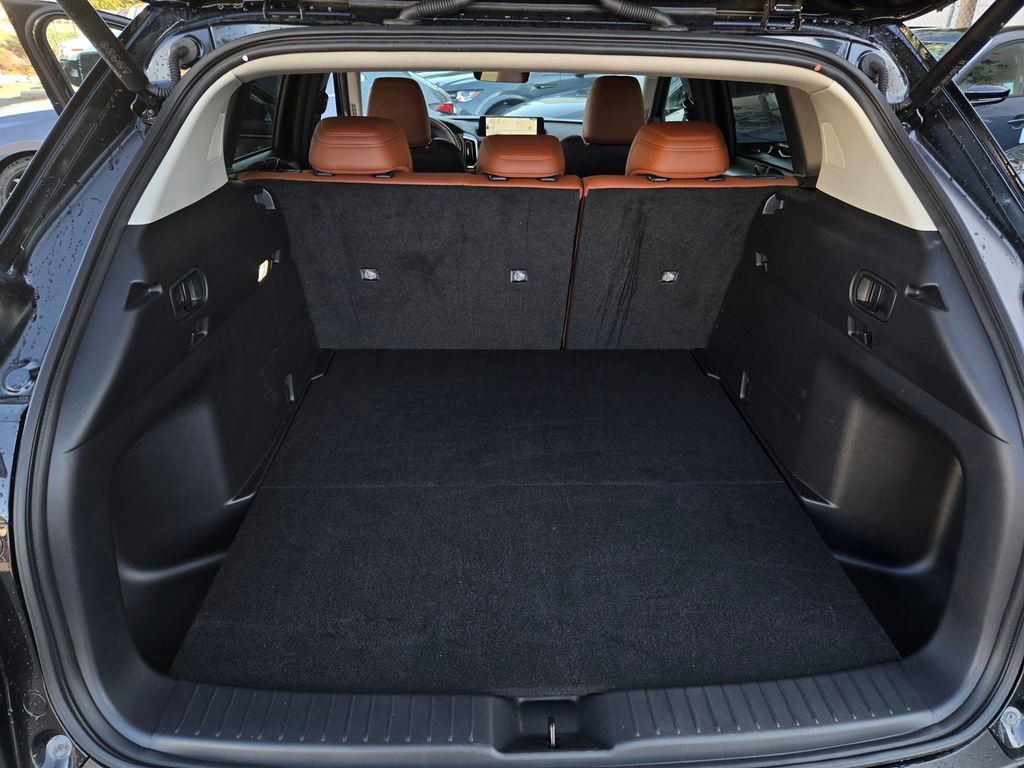 Certified 2025 MAZDA CX-50 2.5 Turbo w/ Premium Plus Pkg image 34