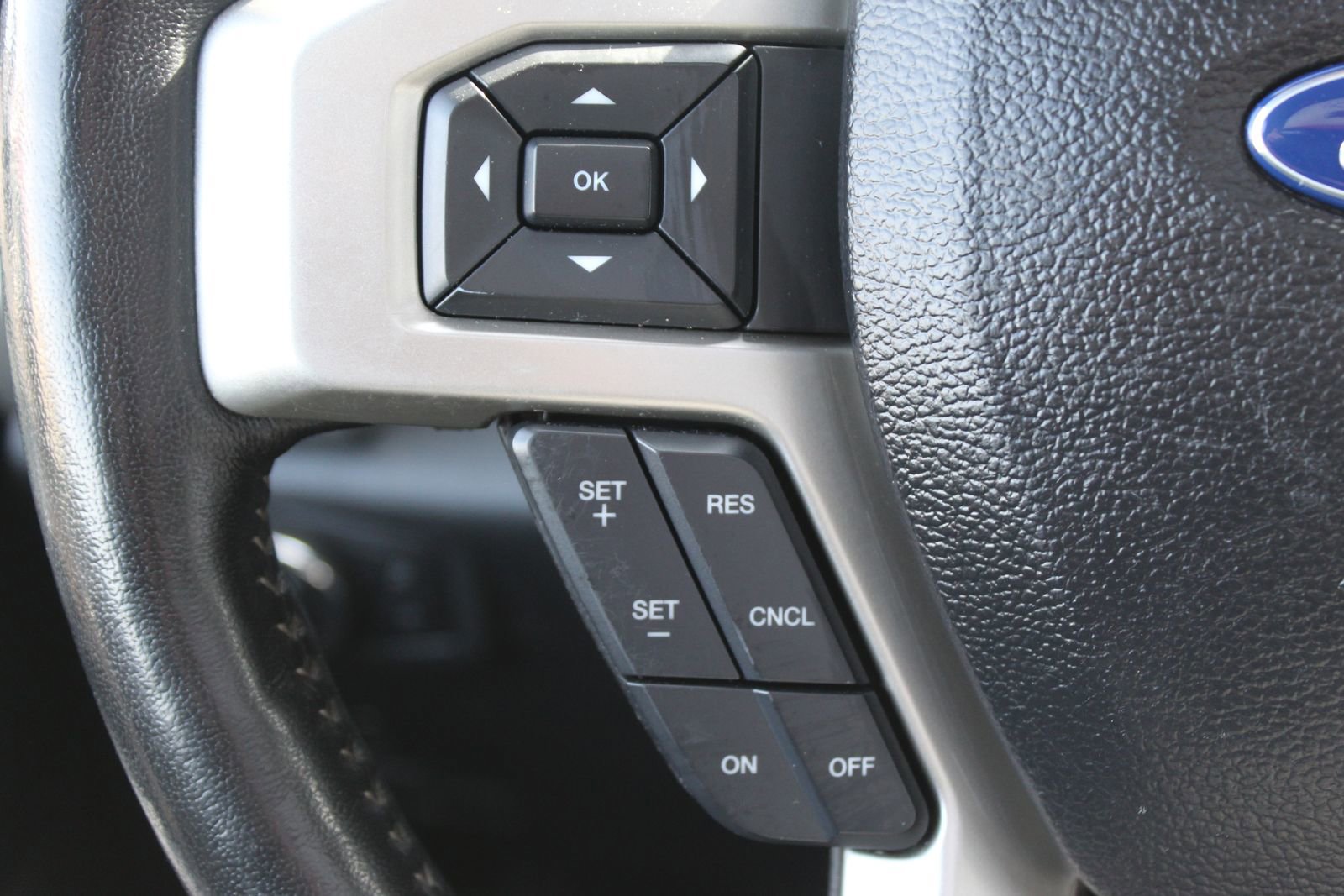 Used 2021 Ford F250 Lariat image 29