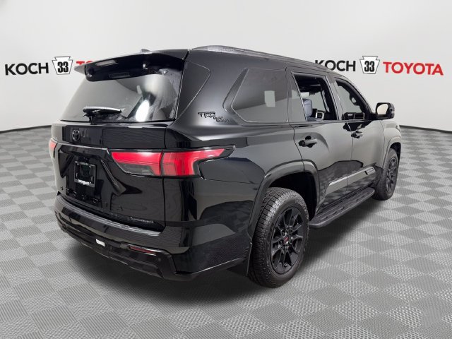 New 2026 Toyota Sequoia Platinum w/ TRD Off-Road Package AWD/4WD image 8