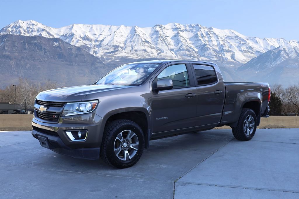 Used 2017 Chevrolet Colorado Z71 image 2