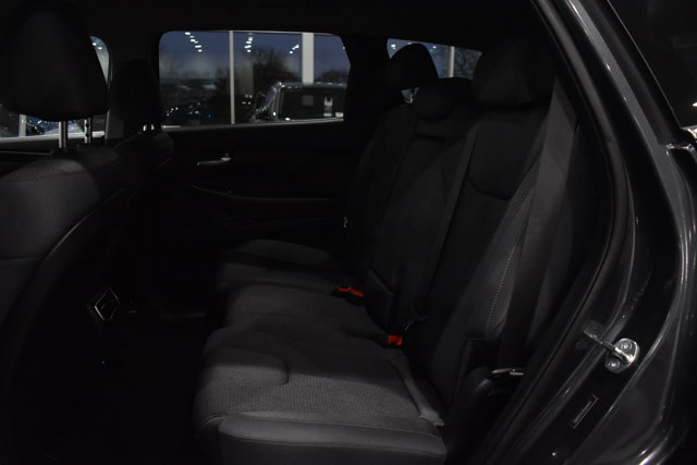 Used 2023 Hyundai Santa Fe SE image 28