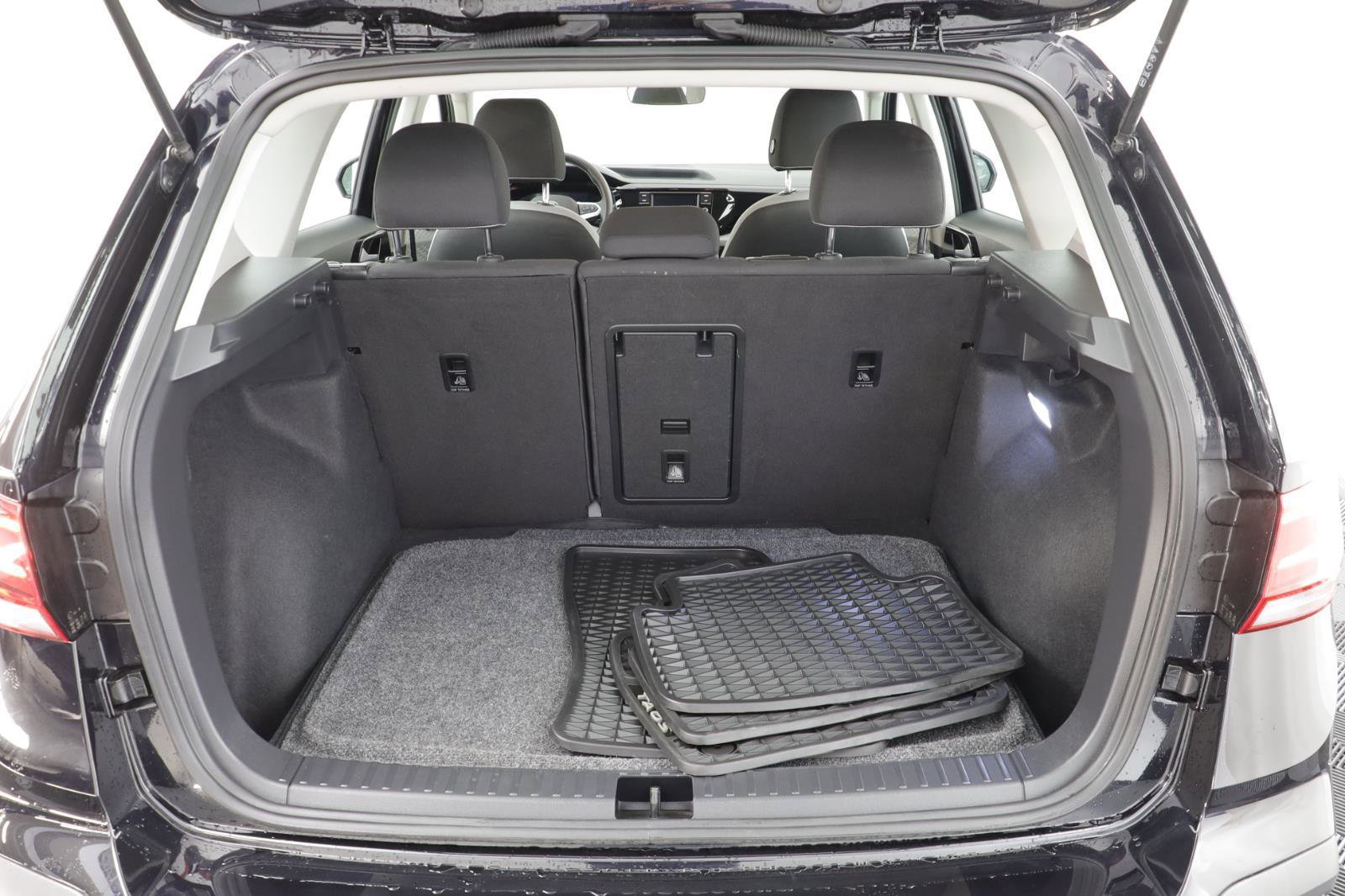 Certified 2024 Volkswagen Taos S image 17