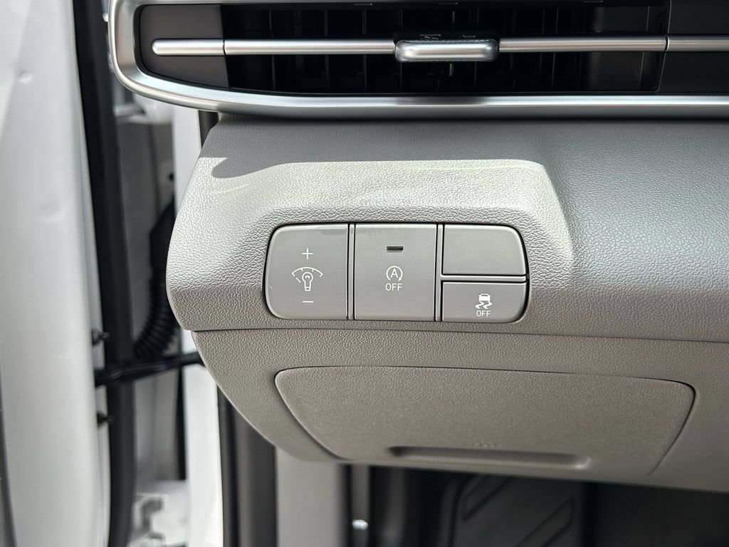 New 2026 Hyundai Elantra SE FWD image 25