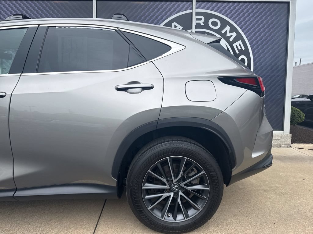 Used 2023 Lexus NX 350 AWD image 14