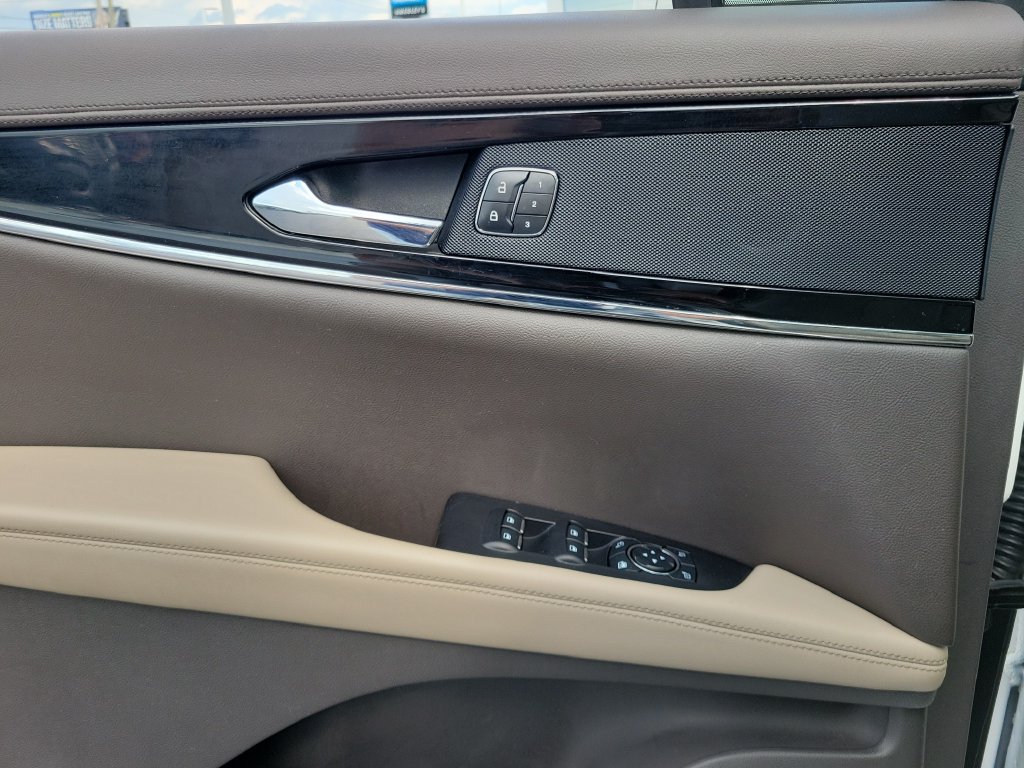 Certified 2023 Lincoln Nautilus Reserve AWD/4WD image 20