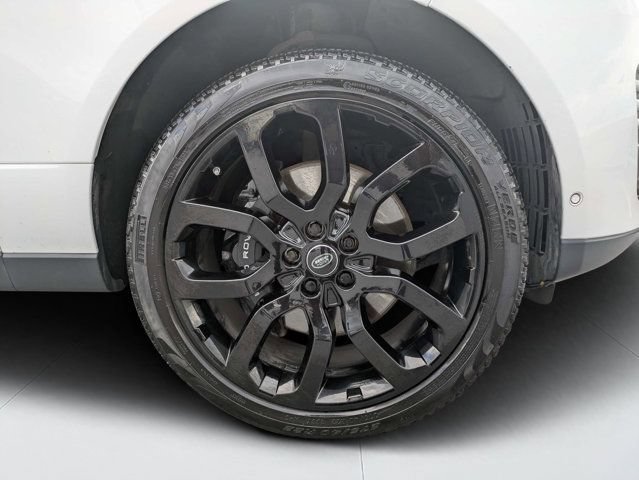 Used 2022 Land Rover Range Rover Evoque R-Dynamic SE AWD/4WD image 10