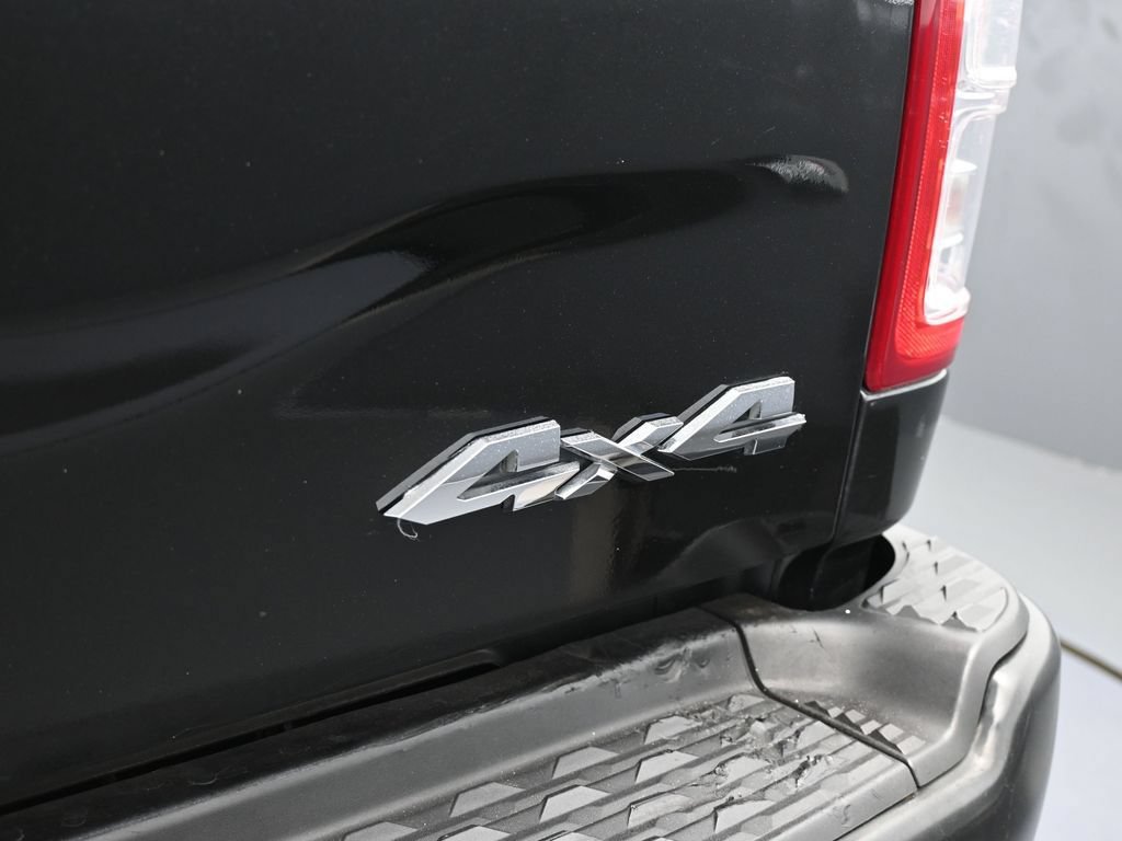 Used 2019 RAM 3500 Tradesman RWD image 38