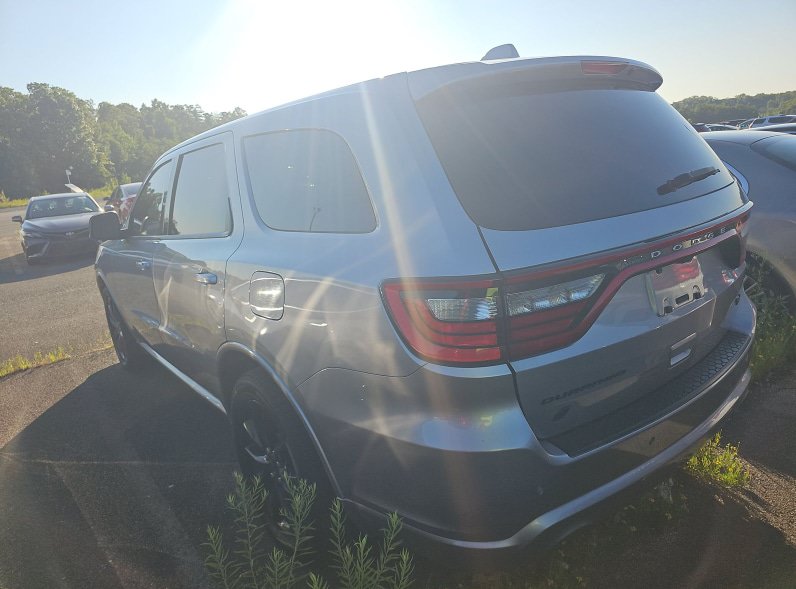 Used 2018 Dodge Durango R/T w/ Technology Group AWD/4WD image 6